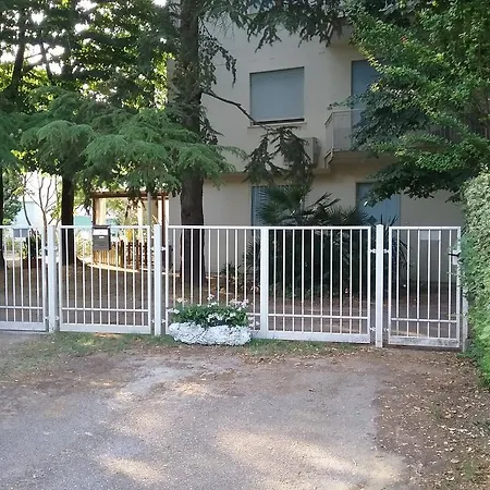 Casa Marialuigia - Solo Per Famiglie アパート リド・ディ・イエゾロ